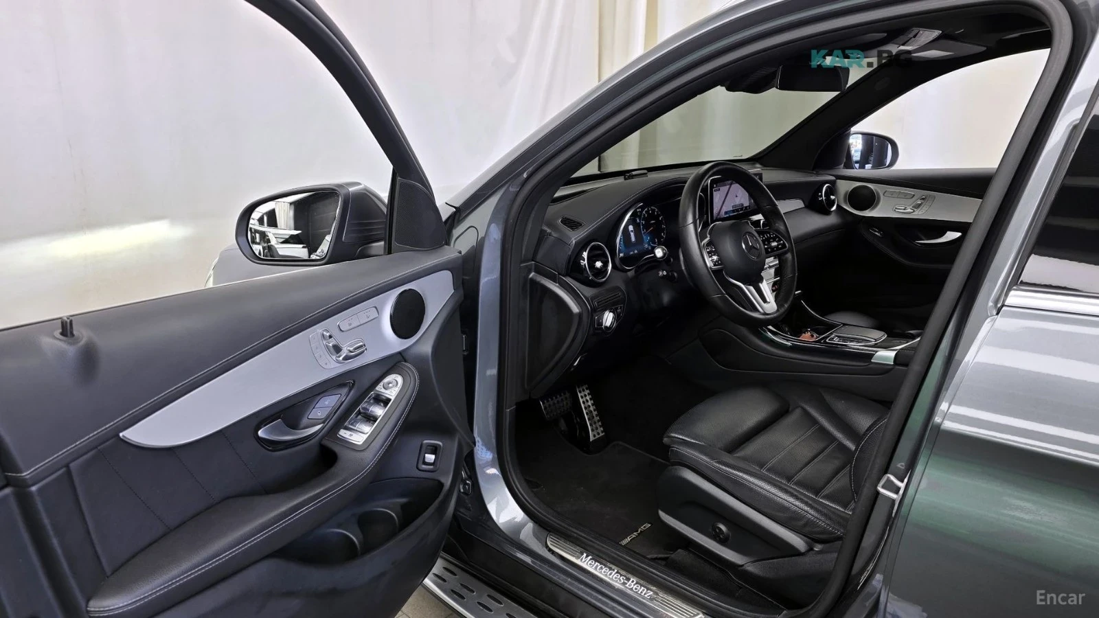 Mercedes-Benz GLC 300, снимка 12 - Автомобили и джипове - 55045239