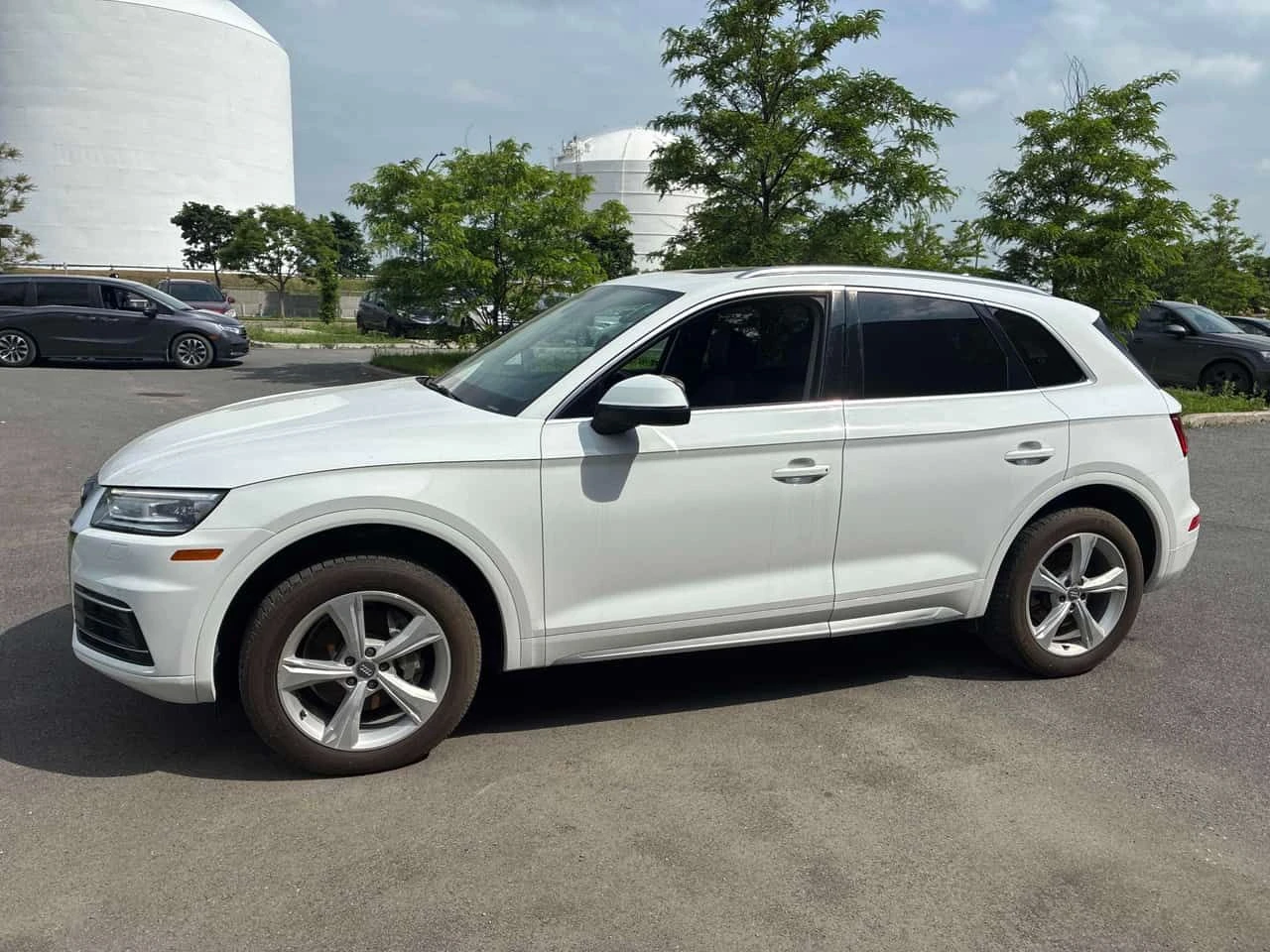 Audi Q5 PROGRESSIVE QUATTRO * ПАНОРАМА* 97038 КМ ПРОБЕГ!* , снимка 3 - Автомобили и джипове - 55078810