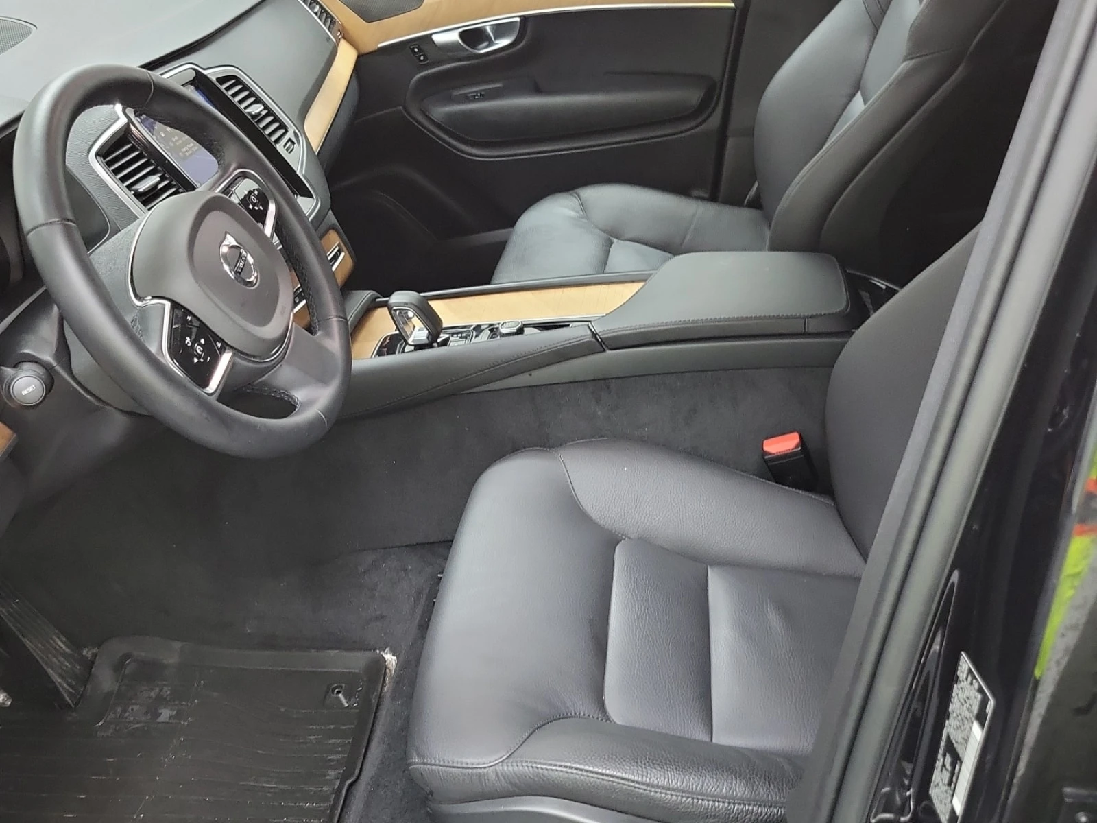 Volvo Xc90  PLUS BRIGHT THEME / DIS / 360 / PANO, снимка 8 - Автомобили и джипове - 55999289