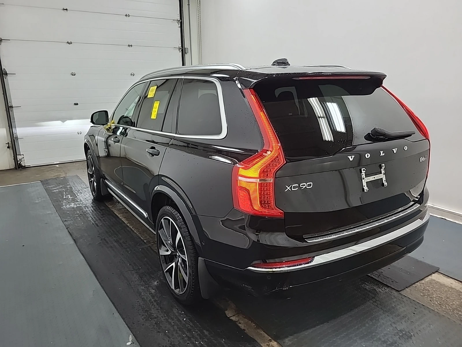 Volvo Xc90  PLUS BRIGHT THEME / DIS / 360 / PANO, снимка 4 - Автомобили и джипове - 55999289