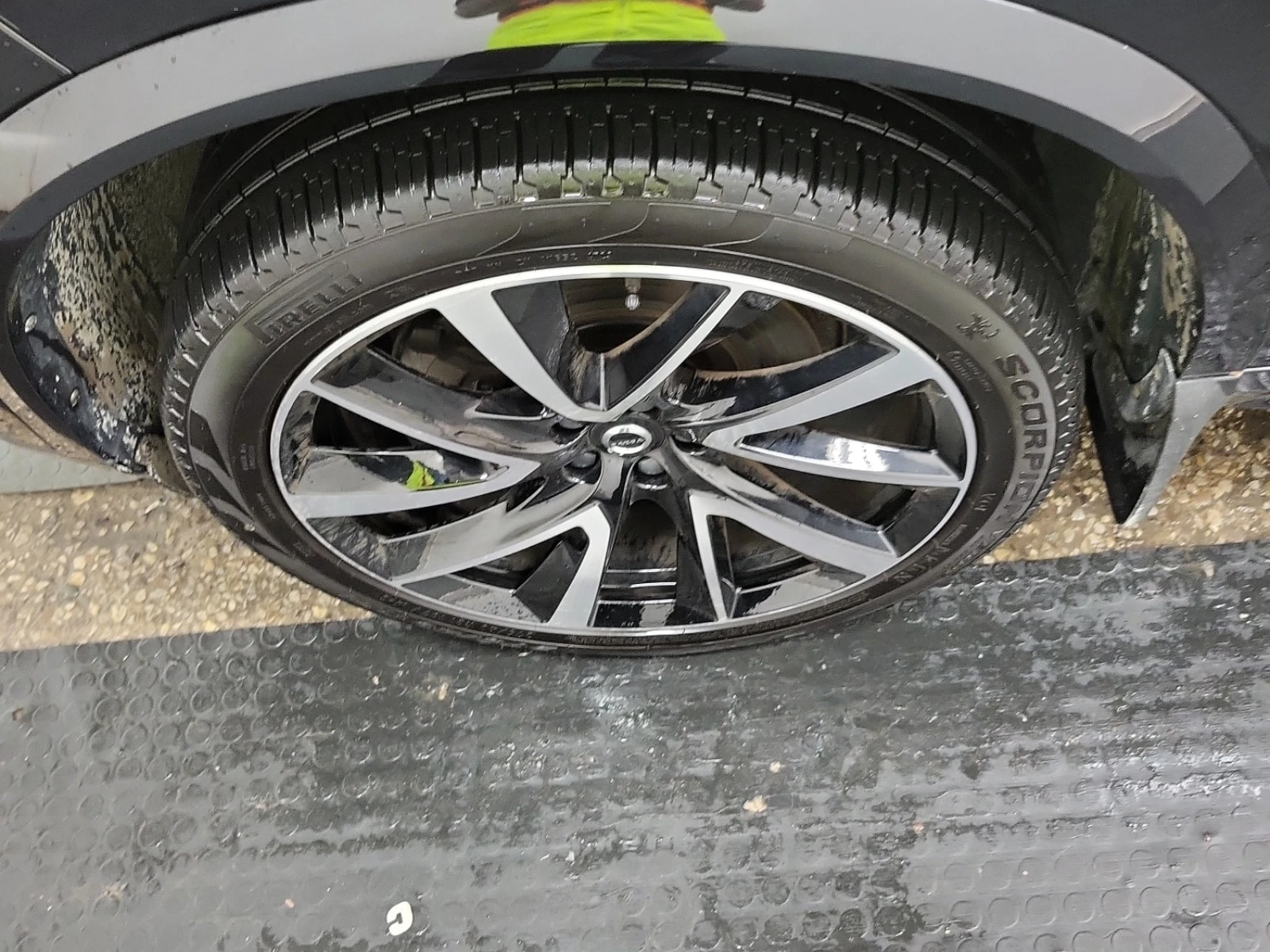 Volvo Xc90  PLUS BRIGHT THEME / DIS / 360 / PANO, снимка 7 - Автомобили и джипове - 55999289
