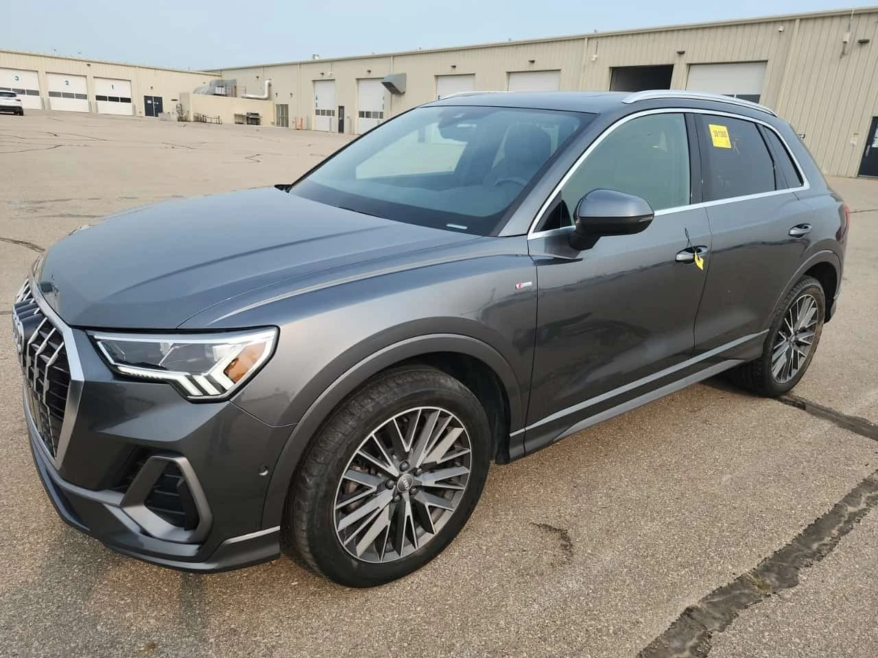 Audi Q3 * PROGRESSIV * CARFAX * БЕЗ ПЪРВОНАЧАЛНА ВНОСКА