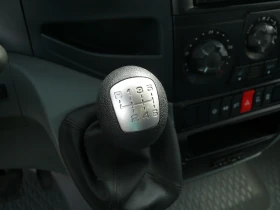 Iveco 35S18 180кс. + КЛИМАТИК, снимка 13