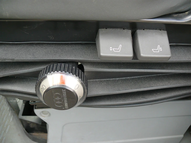 Iveco 35S18 180кс. + КЛИМАТИК, снимка 14 - Бусове и автобуси - 52820077