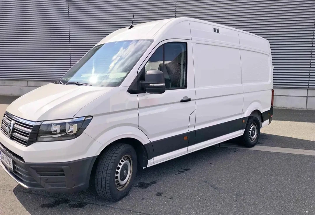 VW Crafter 2.0TDI Автоматик, снимка 4 - Бусове и автобуси - 54416870