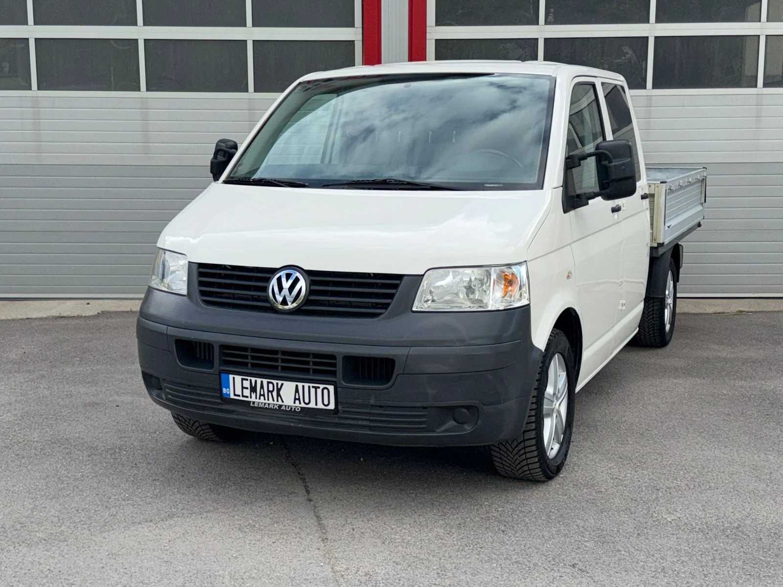 VW Transporter 1.9TDI T-5 6-МЕСТЕН 5-СКОРОСТИ ЛИЗИНГ!!!, снимка 2 - Бусове и автобуси - 54782315