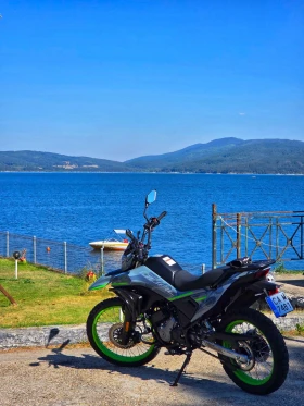 ����� �� �������� �� Cfmoto MT 250 Dual 