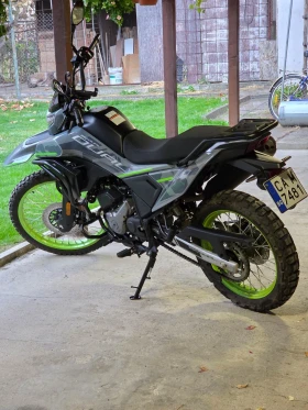 ����� �� �������� �� Cfmoto MT 250 Dual 