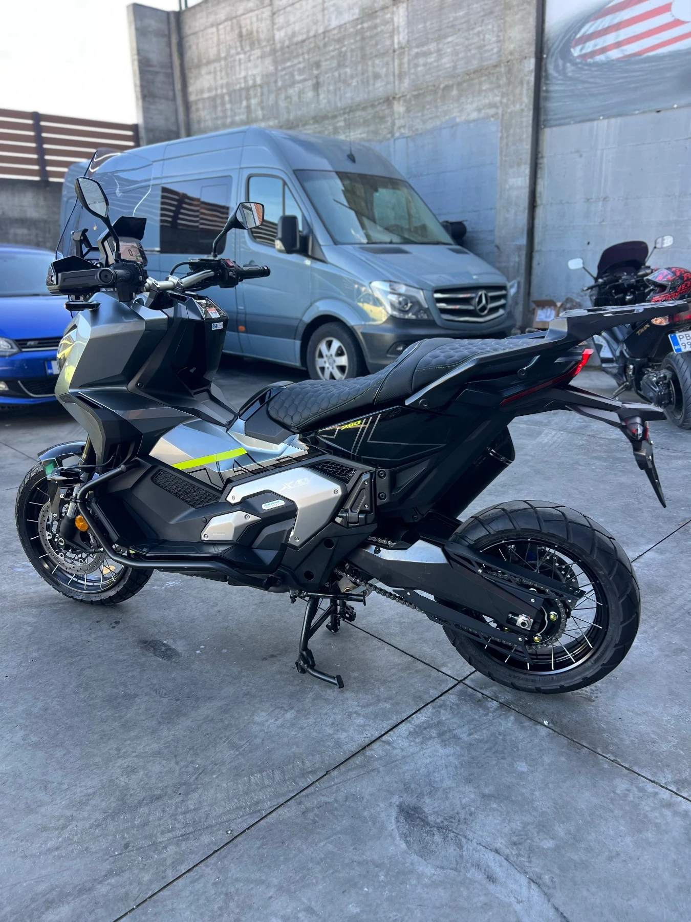 Honda X-ADV SPECIAL EDITION - изображение 7