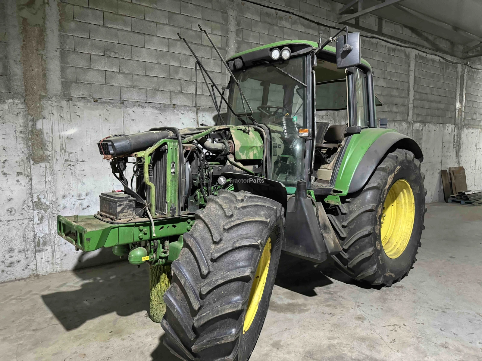 Трактор John Deere 3200, 3400, 3215, 3415, 3220, 3420  - изображение 2