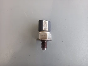 Датчик налягане Киа Карнивал,Мерцедес 