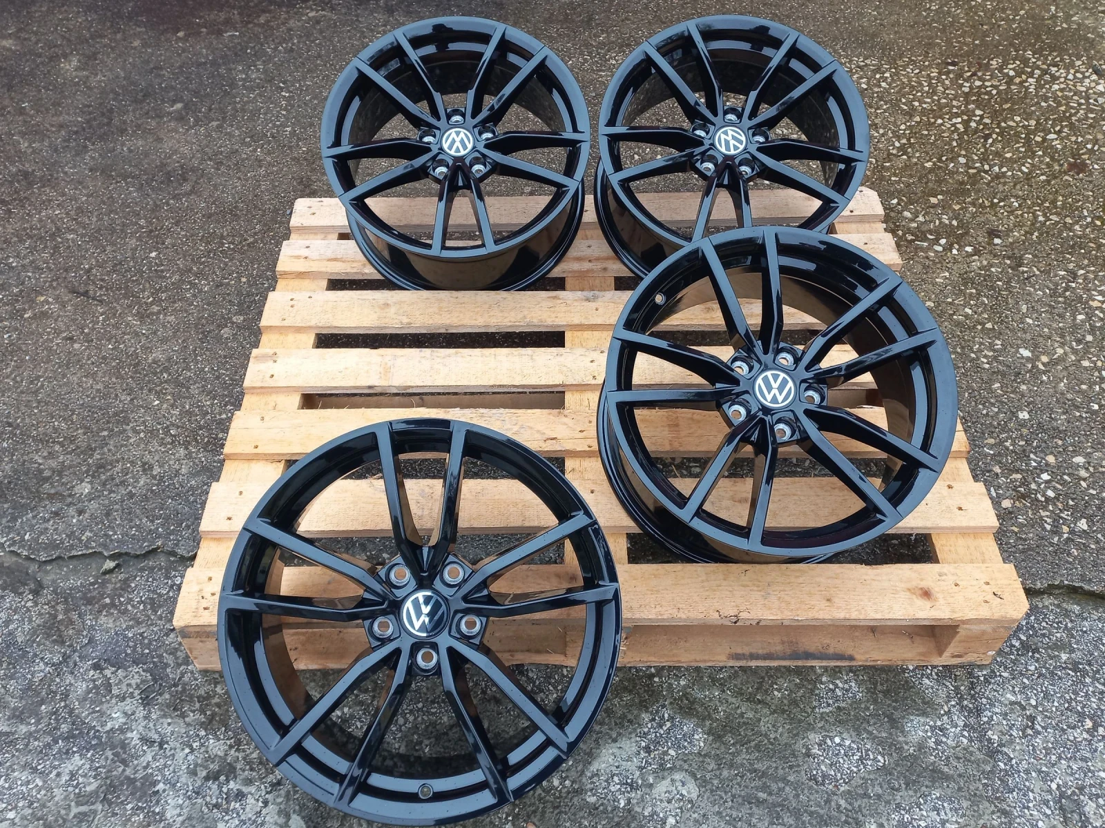   VW Golf | Mobile.bg   3