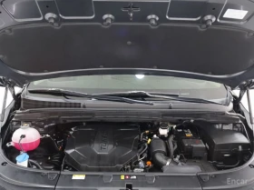 Kia Carnival Diesel 9-Seater Prestige, снимка 17