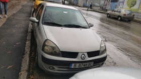 Renault Clio 1.6, снимка 1 - Автомобили и джипове - 44701667