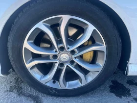 Mercedes-Benz C 300 CARFAX /Кожа/Нави/Подгрев/Панорама/КЛИП - 8800 € / 17211.30 лв. - 44602035 12