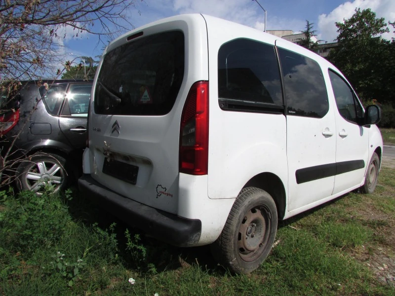 Citroen Berlingo 1.6HDI 10JBBU, снимка 4 - Автомобили и джипове - 41814054