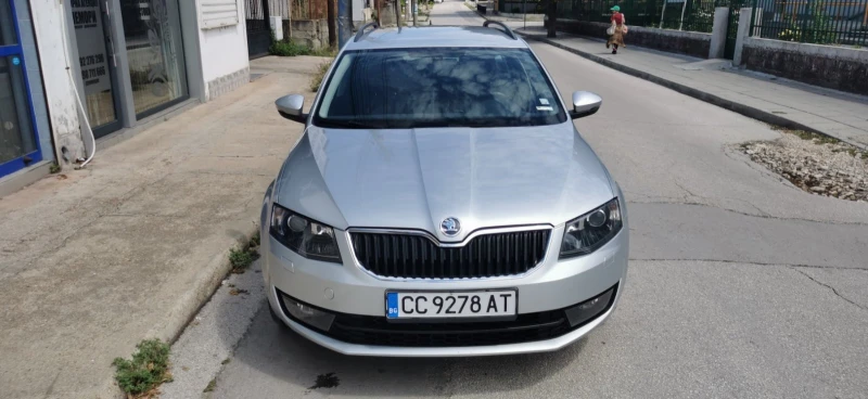 Skoda Octavia, снимка 1 - Автомобили и джипове - 47702531