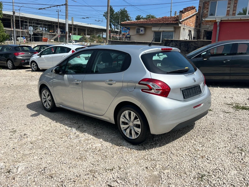 Peugeot 208 1.4 HDI, снимка 3 - Автомобили и джипове - 46944567