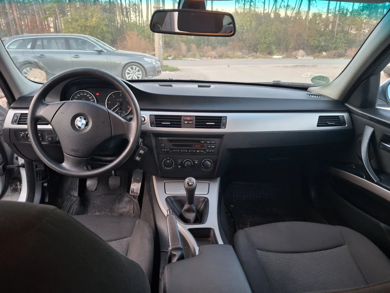 BMW 320, снимка 10 - Автомобили и джипове - 48266972