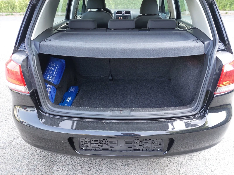 VW Golf 1, 4i 80ps СТАРИЯ МОТОР!!!, снимка 12 - Автомобили и джипове - 50746158