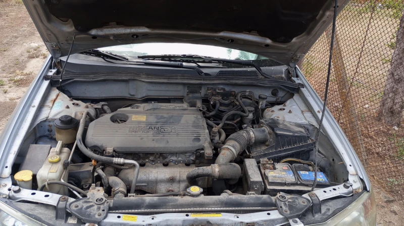 Nissan Almera, снимка 6 - Автомобили и джипове - 51794348