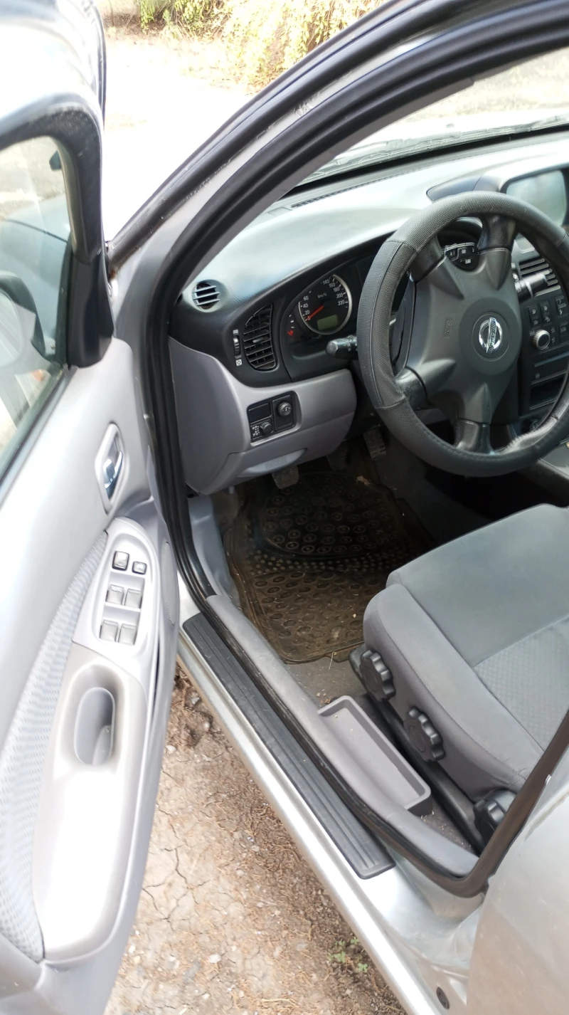 Nissan Almera, снимка 5 - Автомобили и джипове - 51794348