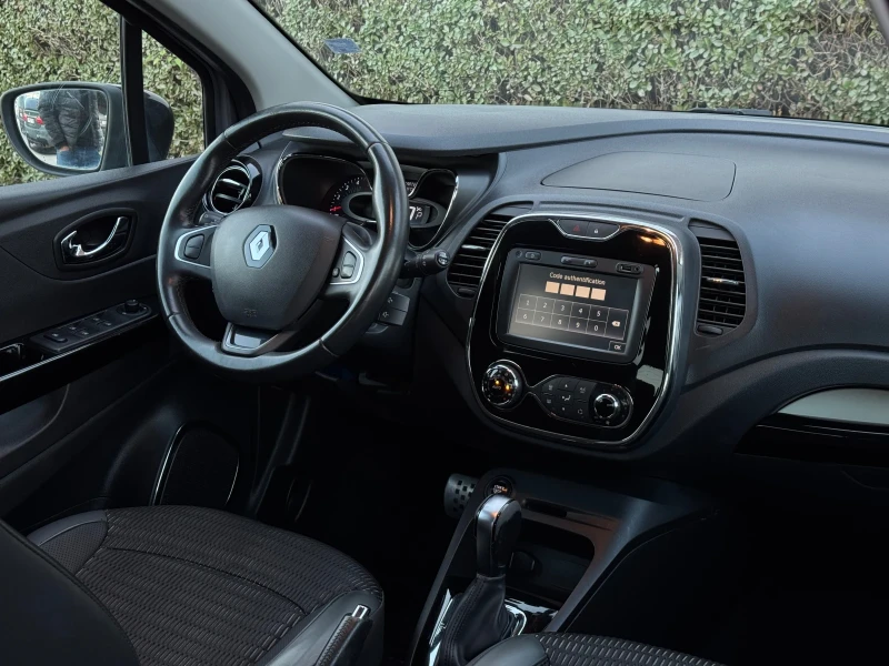 Renault Captur 1.5DCI Automatic FULL, снимка 15 - Автомобили и джипове - 52581685