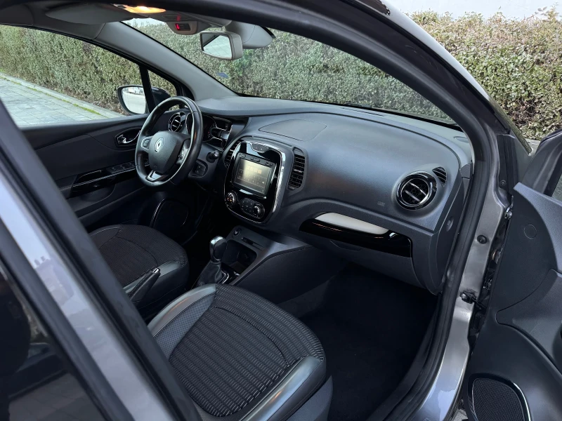 Renault Captur 1.5DCI Automatic FULL, снимка 13 - Автомобили и джипове - 52581685