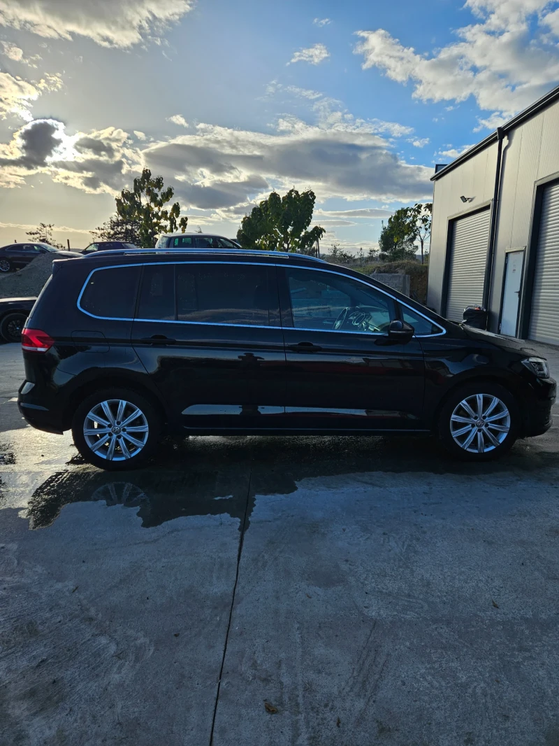 VW Touran 190ps, снимка 3 - Автомобили и джипове - 52636126