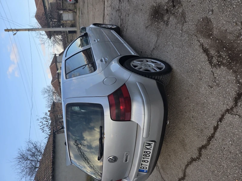 VW Golf, снимка 4 - Автомобили и джипове - 52944353
