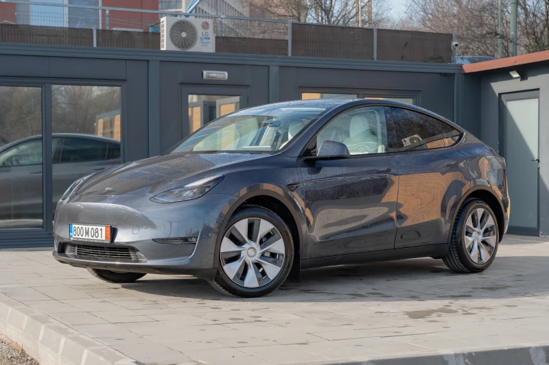 Tesla Model Y Dual motor Long range , снимка 2 - Автомобили и джипове - 53027836