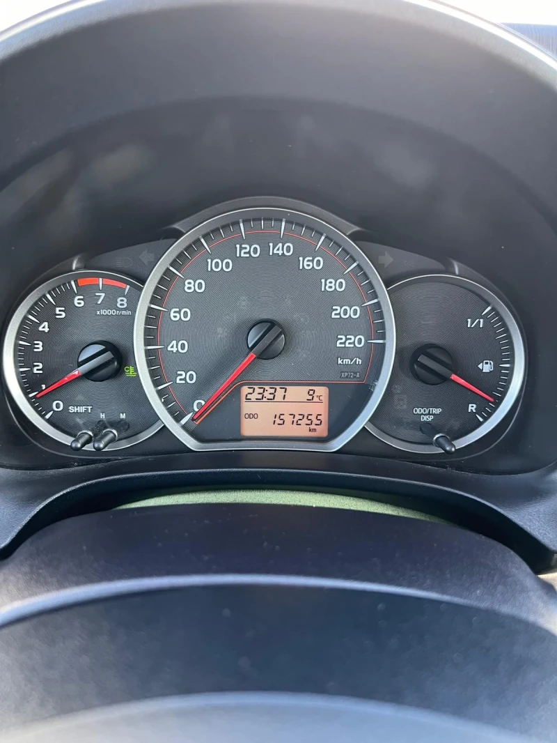 Toyota Yaris 1.3 vvt-i 99 кс. , снимка 9 - Автомобили и джипове - 53111464