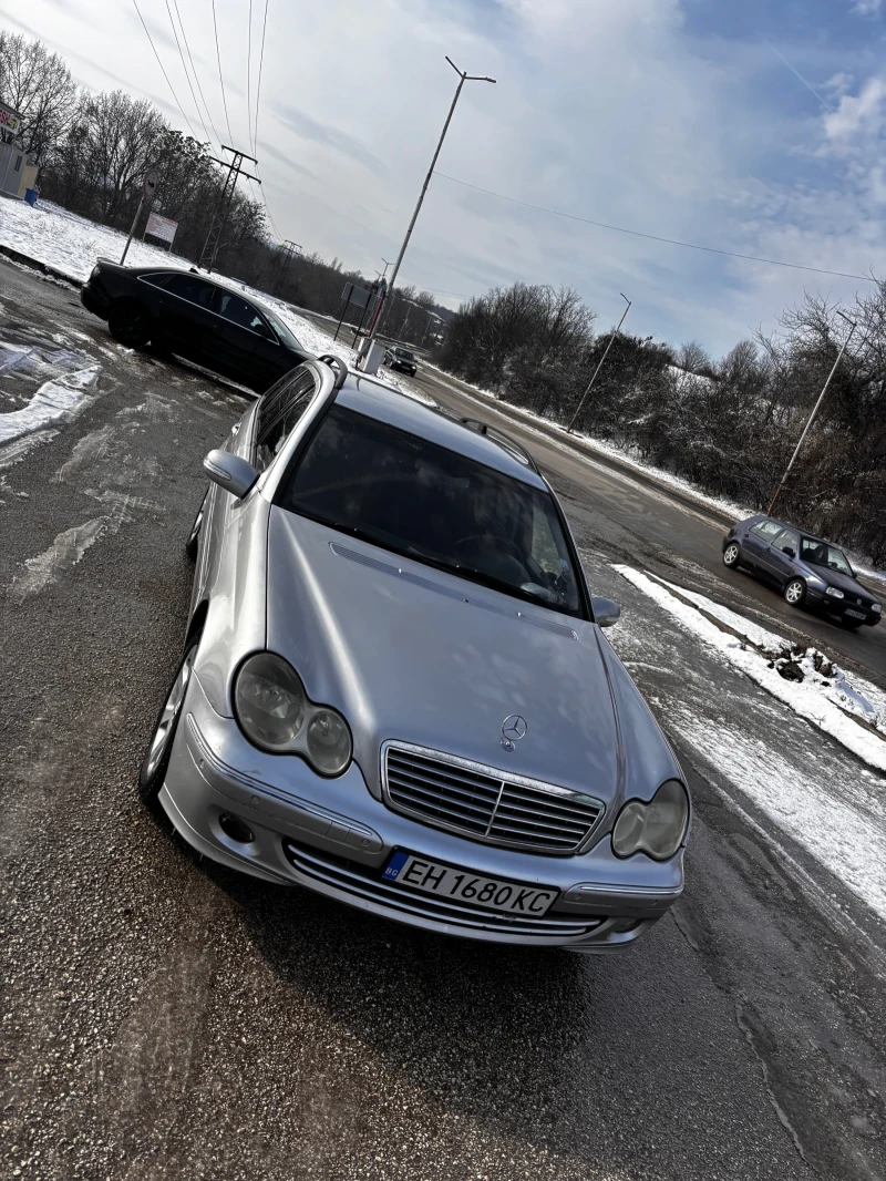 Mercedes-Benz C 220 2.2