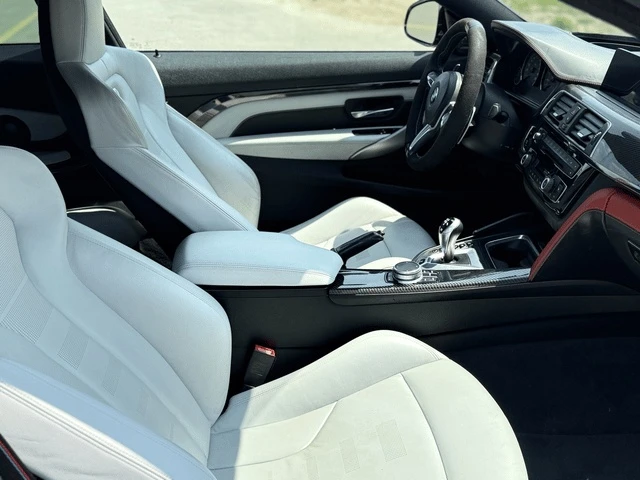 BMW M4 / Coupe / RWD / CARFAX / ФИКСИРАНА ЦЕНА ДО БГ, снимка 16 - Автомобили и джипове - 53298861