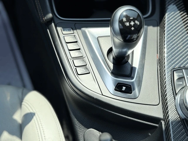 BMW M4 / Coupe / RWD / CARFAX / ФИКСИРАНА ЦЕНА ДО БГ, снимка 15 - Автомобили и джипове - 53298861