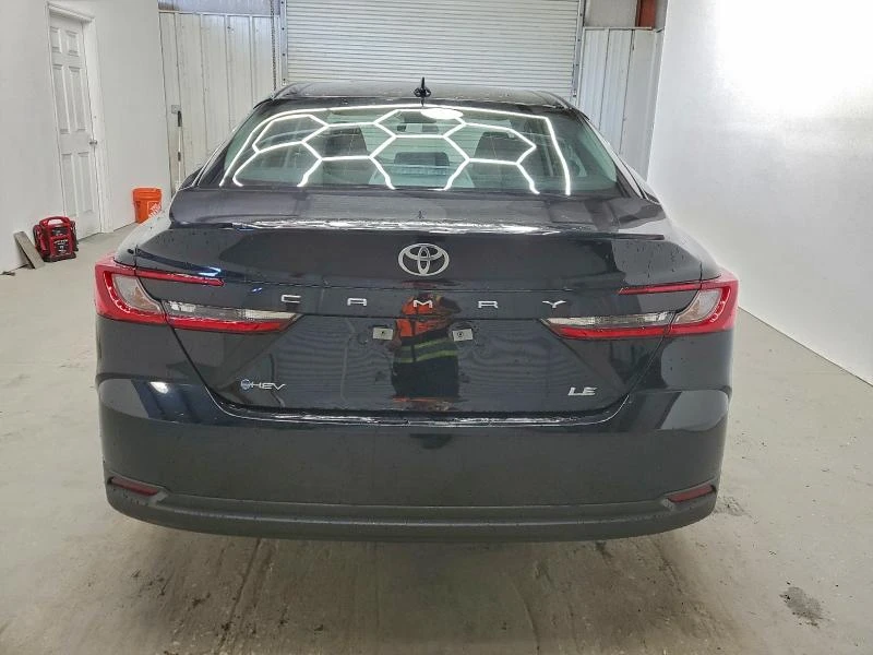 Toyota Camry XSE | Цена до България - изображение 6