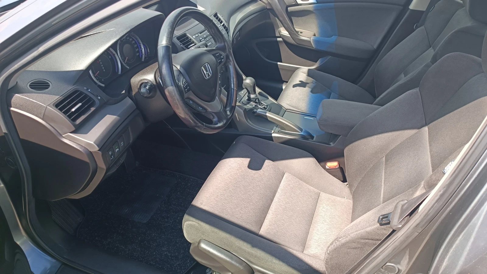 Honda Accord 2.0 бензин СН - изображение 8