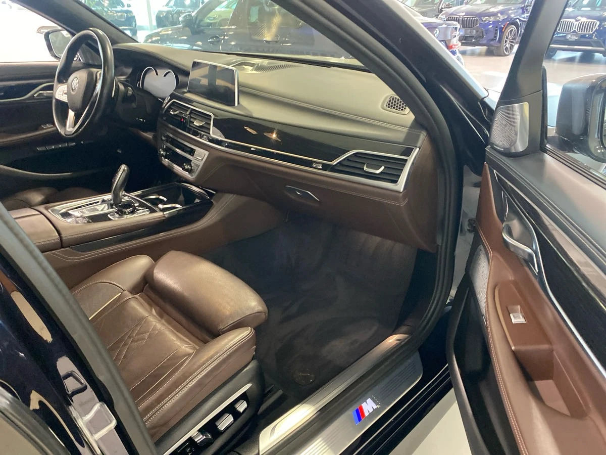 BMW 750 * ЦЕНА ДО БЪЛГАРИЯ * (CARFAX) - изображение 6