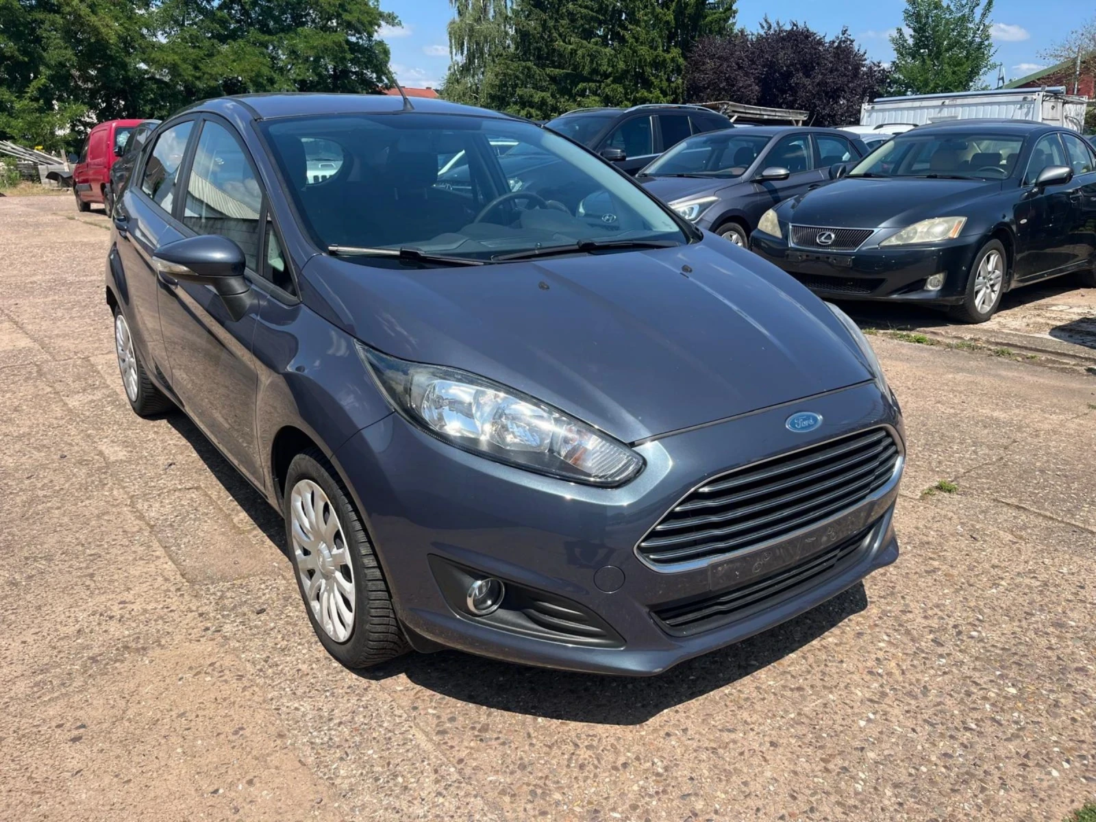 Ford Fiesta  - изображение 2