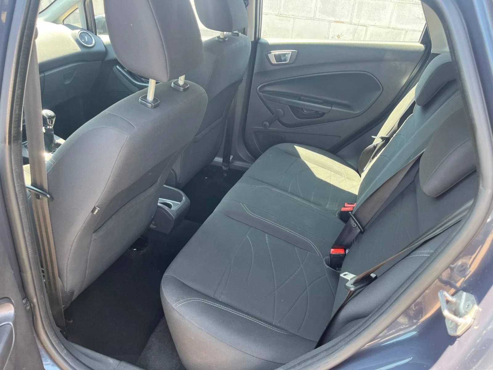 Ford Fiesta  - изображение 9