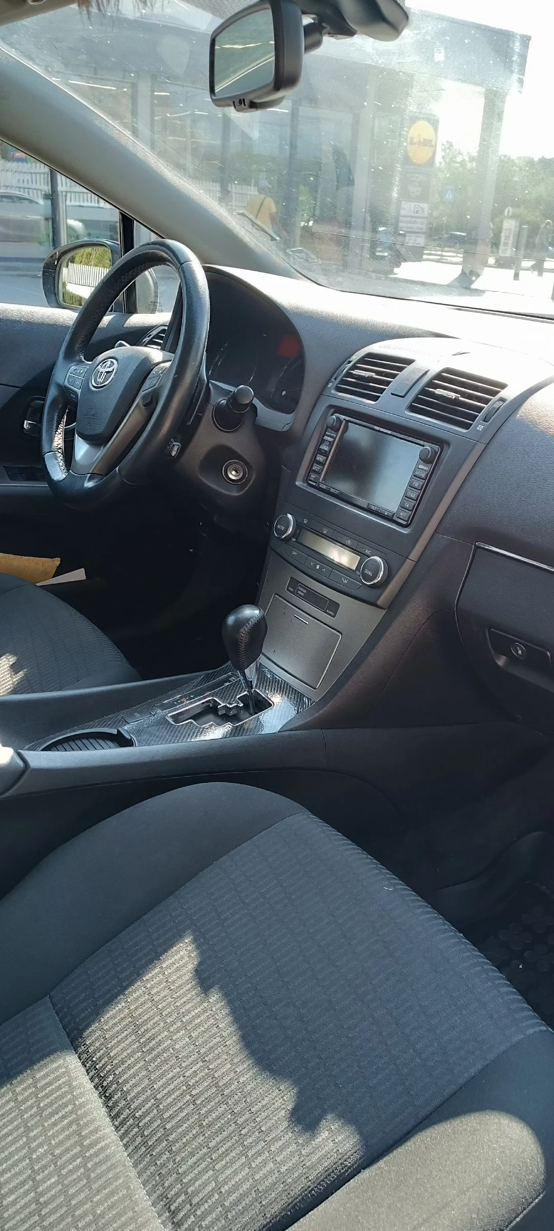 Toyota Avensis 2, 0i, бензин - изображение 7