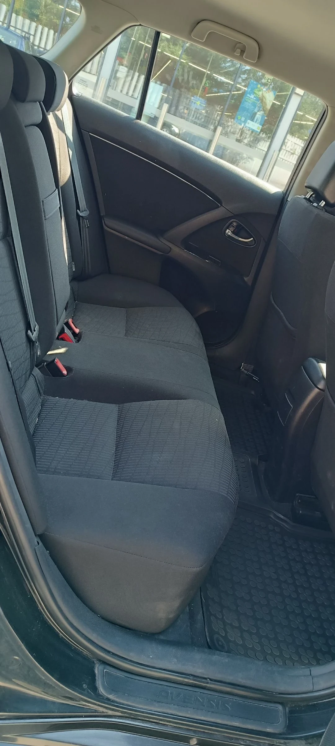 Toyota Avensis 2, 0i, бензин - изображение 8