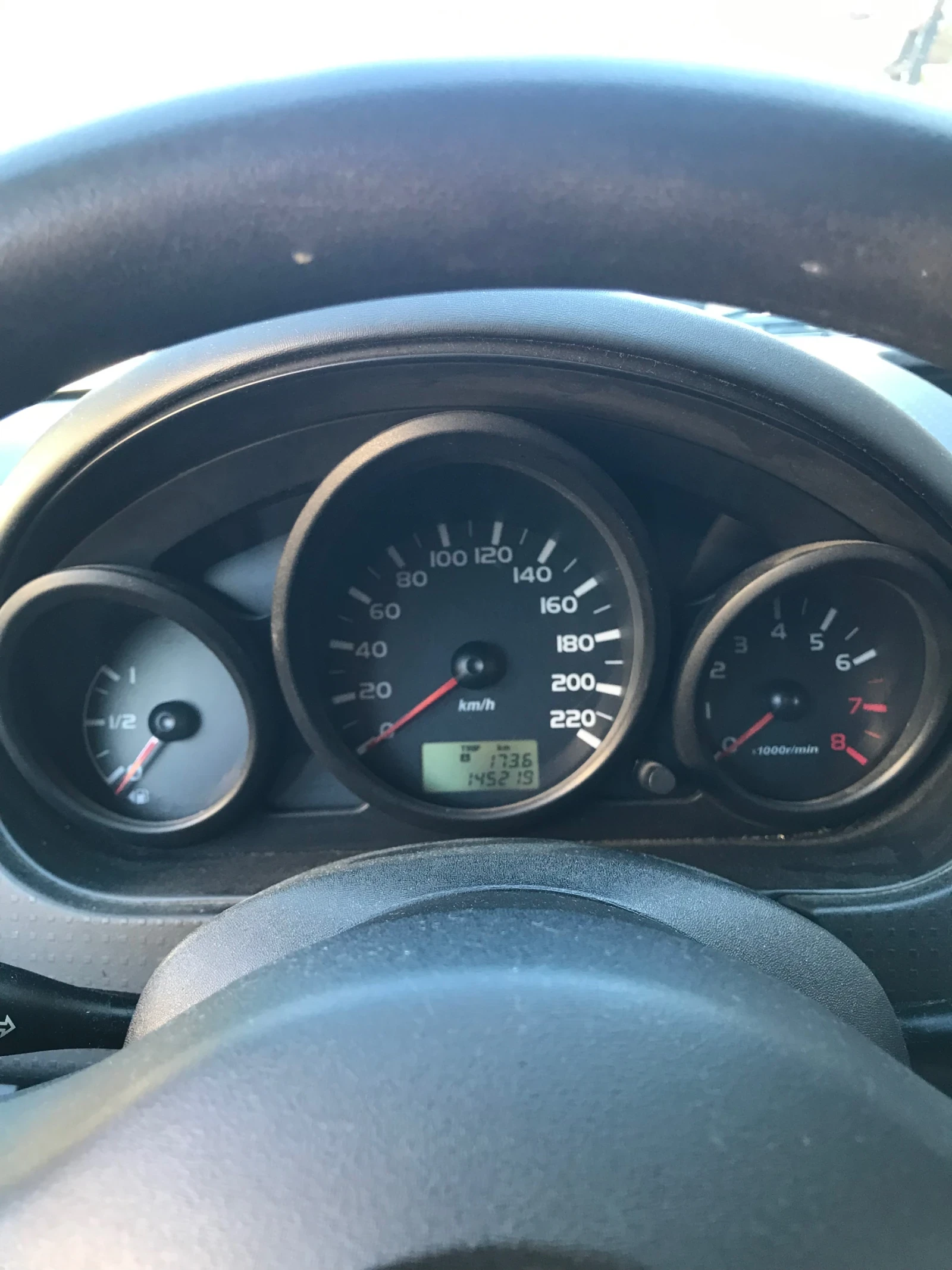 Mitsubishi Colt  - изображение 10