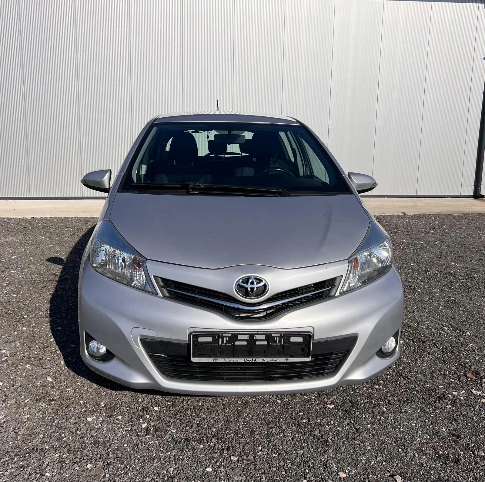 Toyota Yaris 1.3 vvt-i 99 ��.  | Mobile.bg � ����������� 6