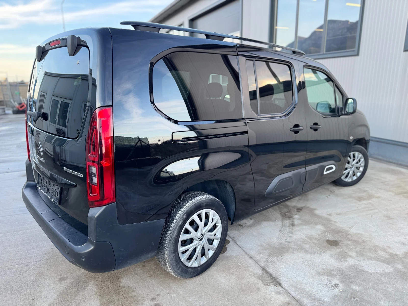 Citroen Berlingo MAXI 6+ 1 EVRO 6 - изображение 6