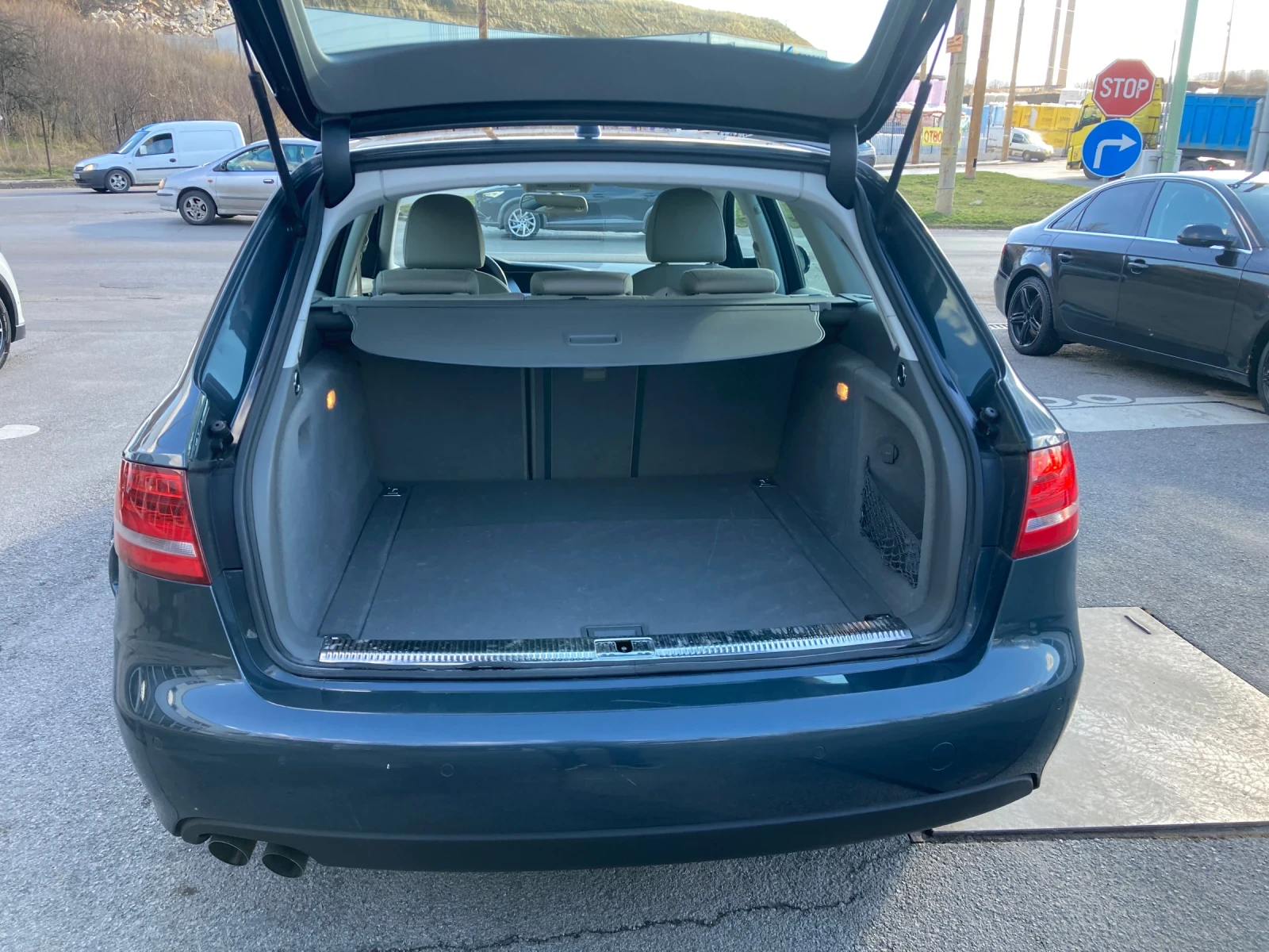 Audi A4 2.0 TDI 143ks AVTOMATIK START/STOP - изображение 5