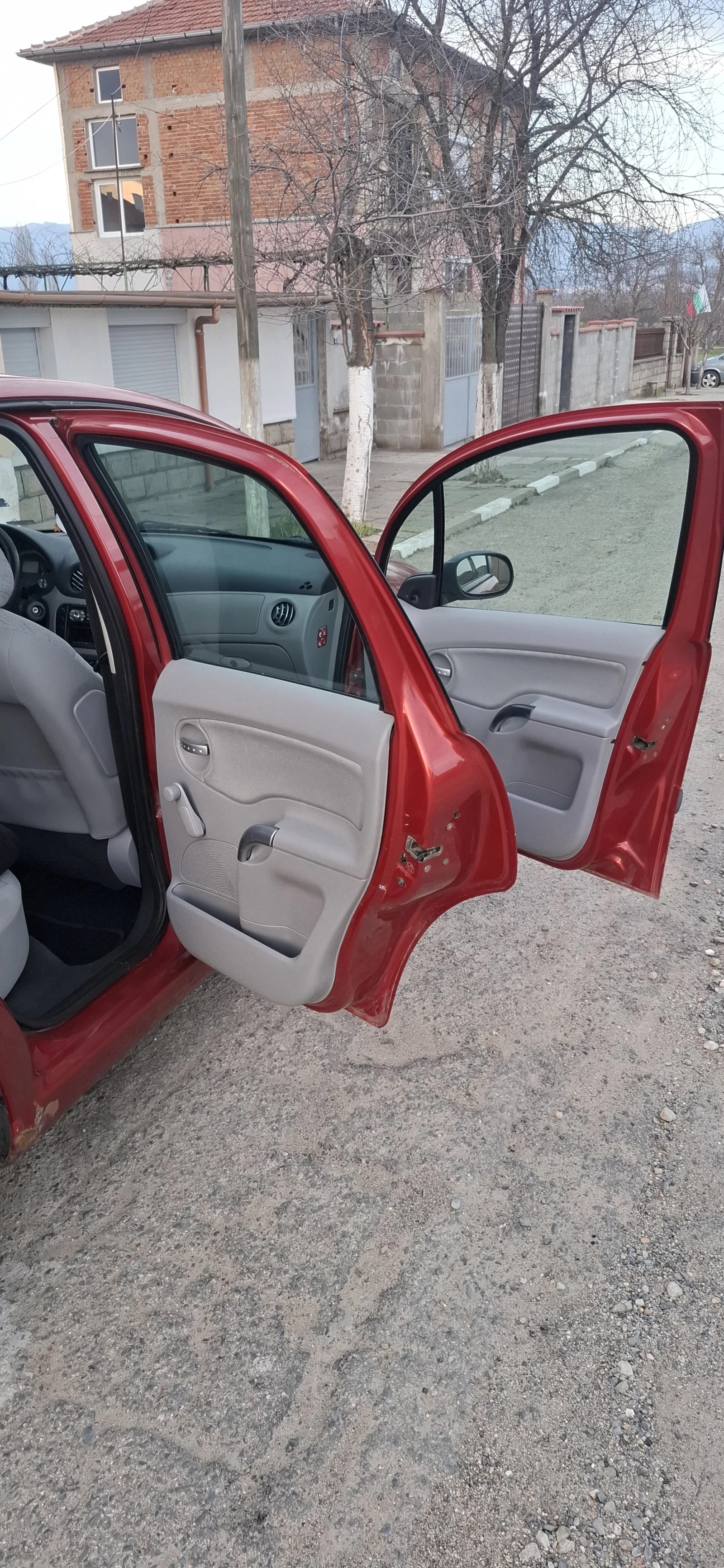 Citroen C3, снимка 14 - Автомобили и джипове - 53725019