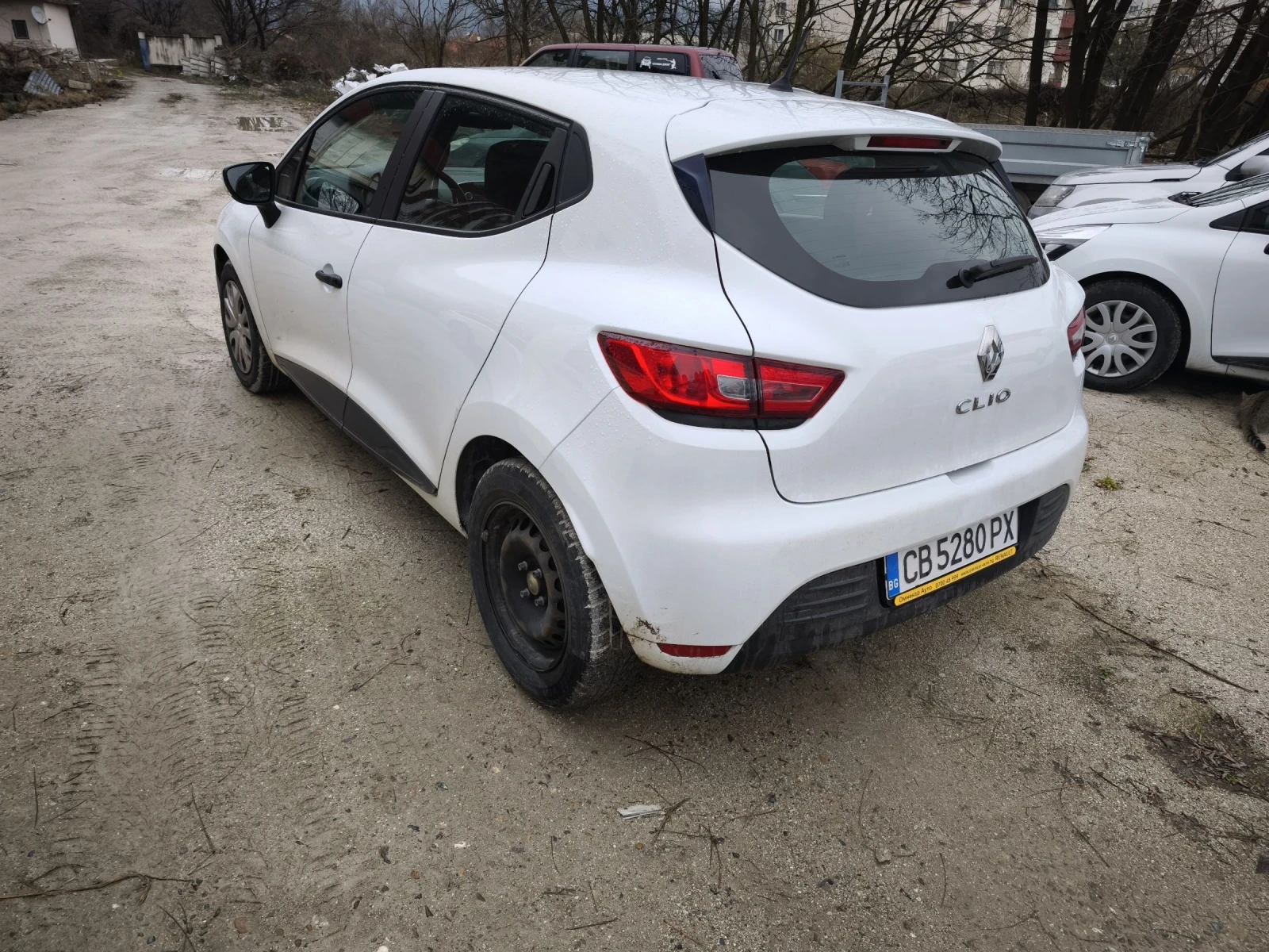Renault Clio 0.9 Tce, снимка 5 - Автомобили и джипове - 53868559