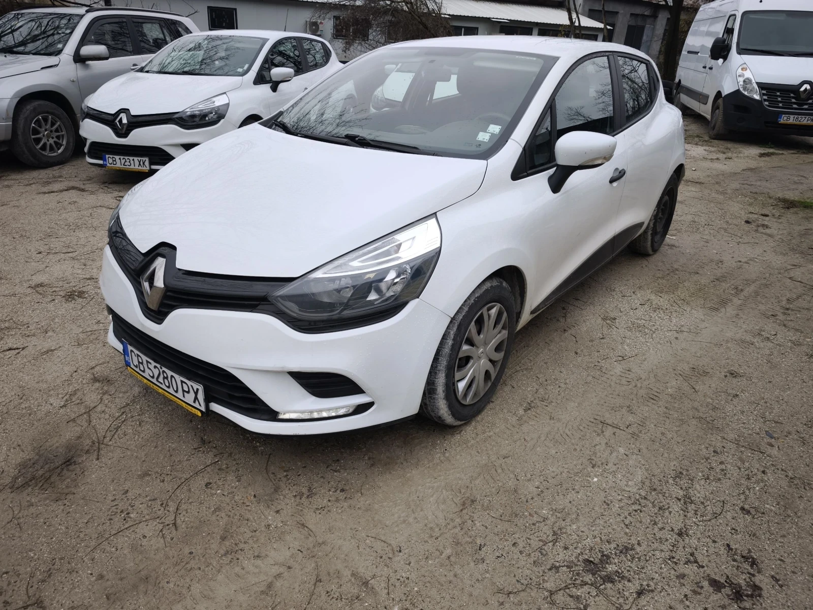 Renault Clio 0.9 Tce, снимка 2 - Автомобили и джипове - 53868559