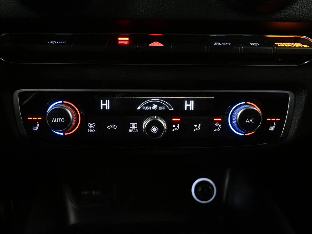 Audi A3 40 TFSI* Komfort* АвтоКредит* (ЦЕНА ДО БГ), снимка 13 - Автомобили и джипове - 54001699